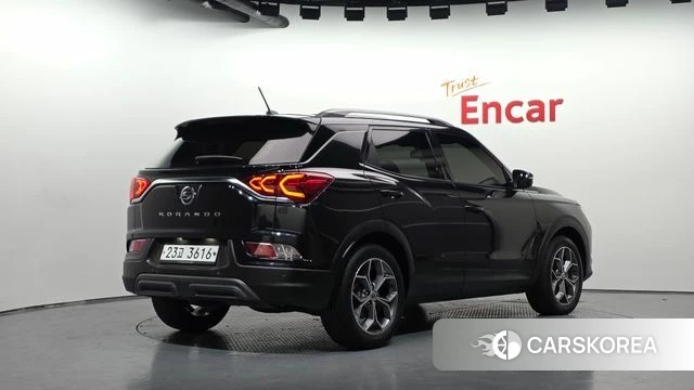 Ssangyong Beautiful Korando 2019 Черный из Кореи