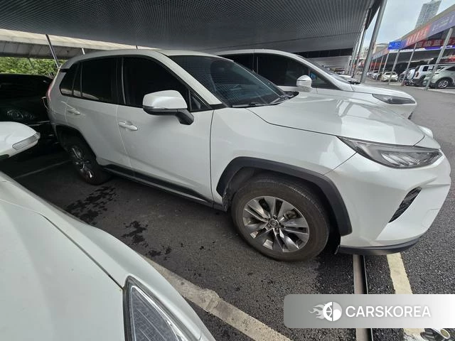 Toyota Wildlander 2021 Белый из Китая