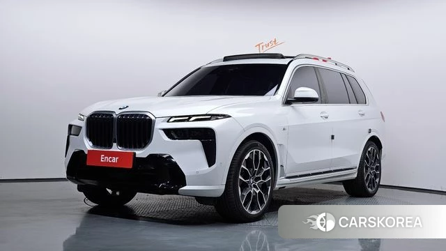 BMW X7 (G07) 2023 Белый из Кореи