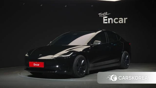 Tesla Model 3 2024 Черный из Кореи