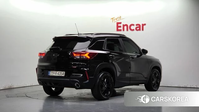 Chevrolet (GM Daewoo) Trailblazer 2022 Черный из Кореи
