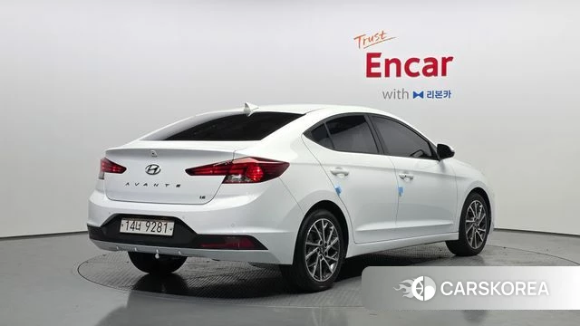 Hyundai The New Avante AD 2019 Белый из Кореи
