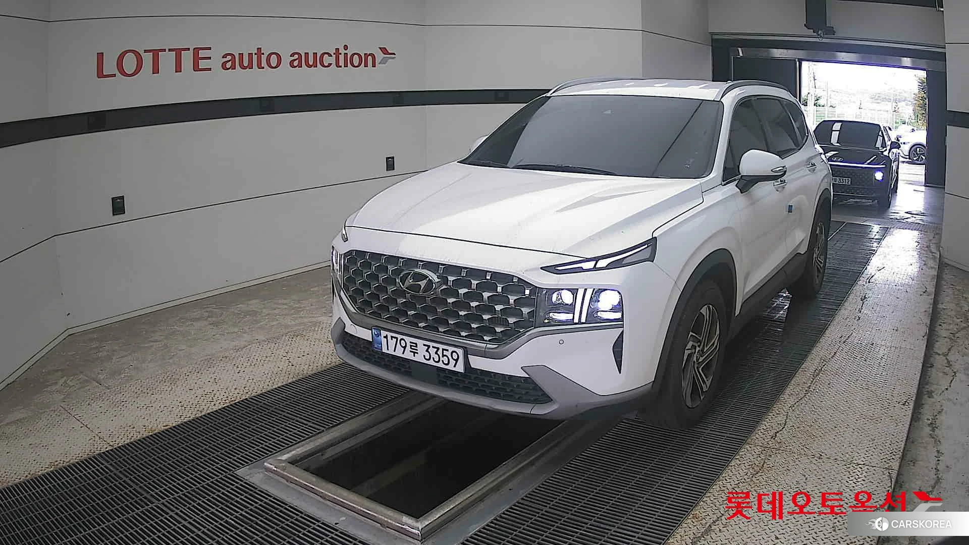 Hyundai Santa Fe 2022 Белый из Кореи