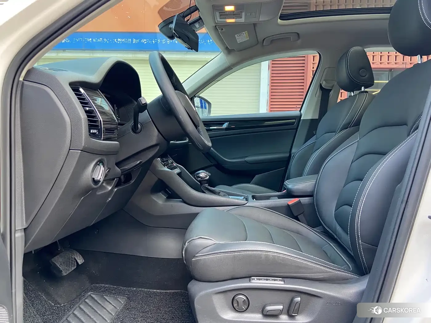 Skoda Kodiaq 2021 Белый из Китая