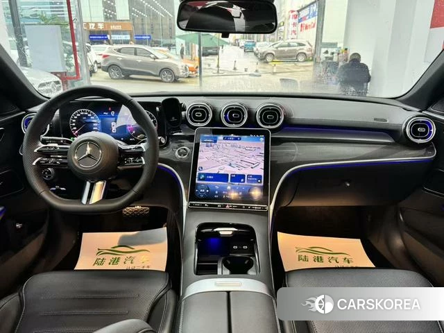 Mercedes-Benz C-class 2025 Зеленый из Китая