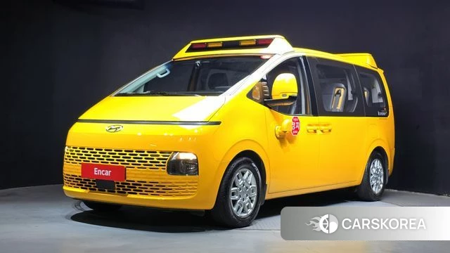 Hyundai Staria 2022 Желтый из Кореи