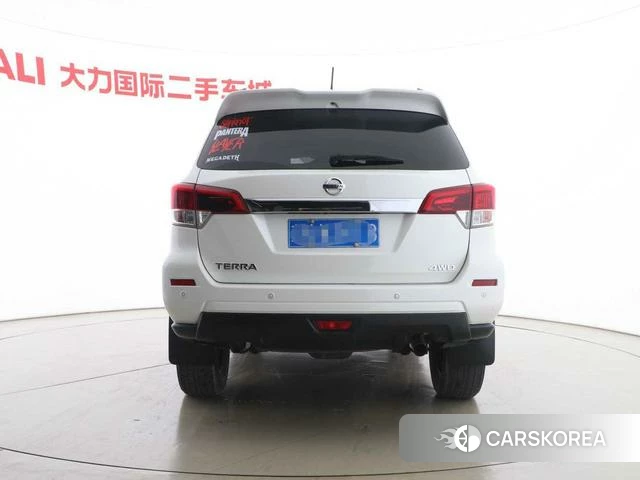 Nissan Terra 2021 Белый из Китая
