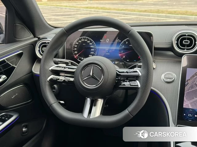 Mercedes-Benz C-class 2023 Зеленый из Китая
