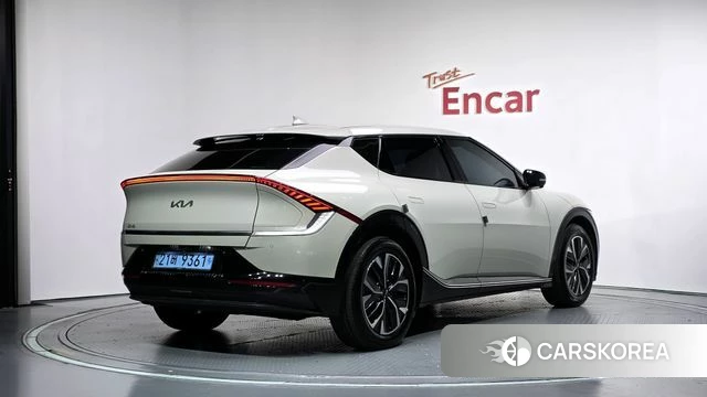 Kia EV6 2023 Жемчужный цвет из Кореи