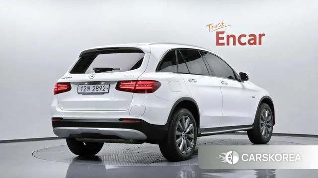 Mercedes-Benz GLC-Class X253 2019 Белый из Кореи