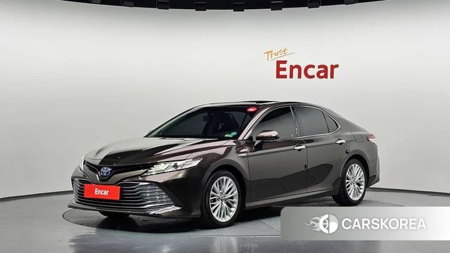Toyota Camry (XV70) 2018 Коричневый из Кореи
