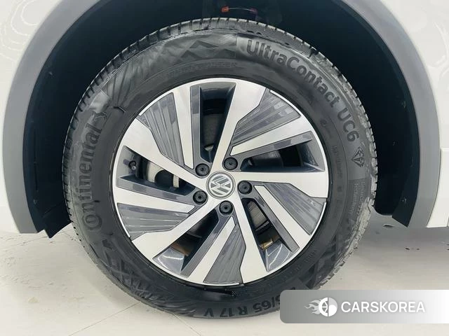 Volkswagen Tiguan L 2020 Белый из Китая