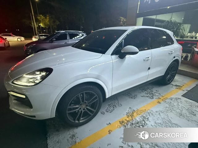 Porsche Cayenne (PO536) 2019 Белый из Кореи