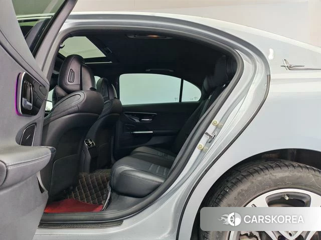 Mercedes-Benz C-class 2021 Серебристо-серый из Китая