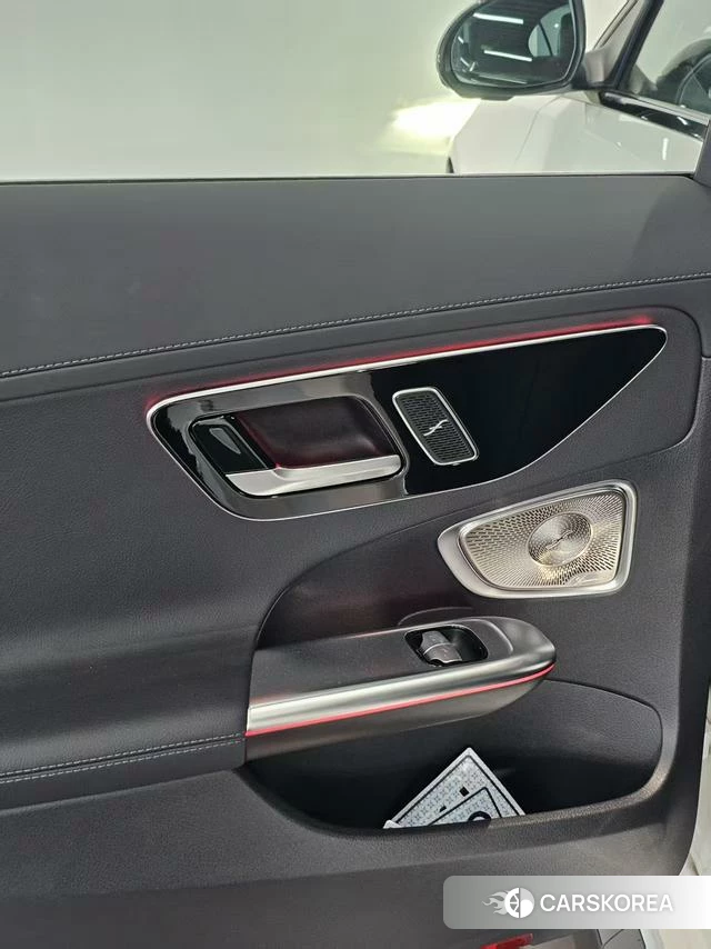 Mercedes-Benz C-class 2024 Белый из Китая