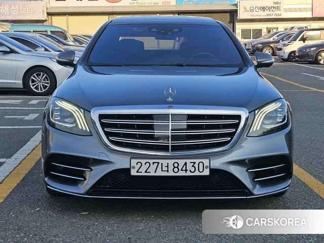 Mercedes-Benz S-Class W222 2018 Серебристо-серый из Кореи