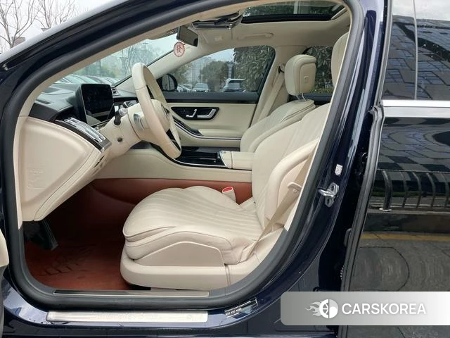 Mercedes-Benz S-Class 2023 Черный из Китая
