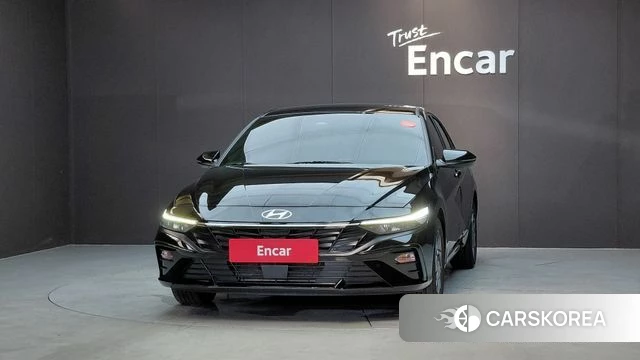 Hyundai The New Avante (CN7) 2023 Черный из Кореи