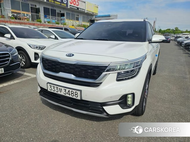 Kia Seltos 2020 Белый из Кореи