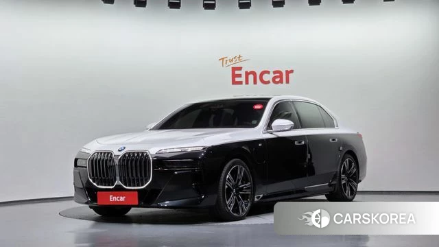 BMW 7 Series (G70) 2024 Черный из Кореи