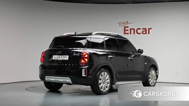 Mini Cooper D Countryman 2022 Черный из Кореи