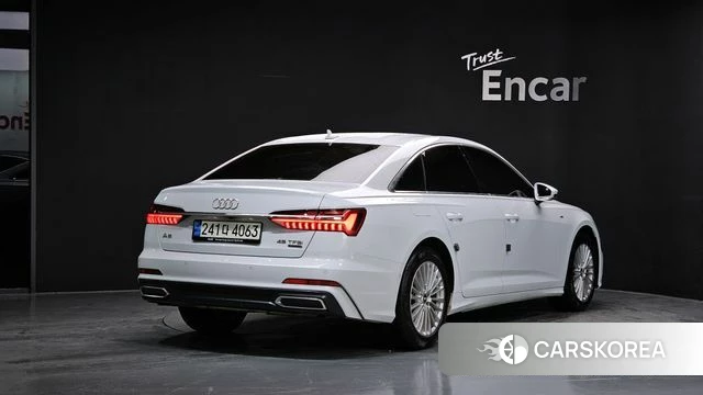 Audi A6 (C8) 2021 Белый из Кореи, фото 2