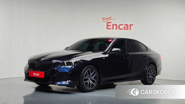 BMW 5 Series (G60) 2024 Черный из Кореи