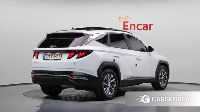 Hyundai Tucson (NX4) 2021 Белый из Кореи