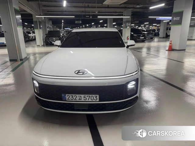 Hyundai Grandeur Hybrid (GN7) 2024 Белый из Кореи