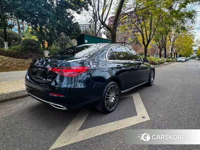 Mercedes-Benz C-class 2022 Зеленый из Китая