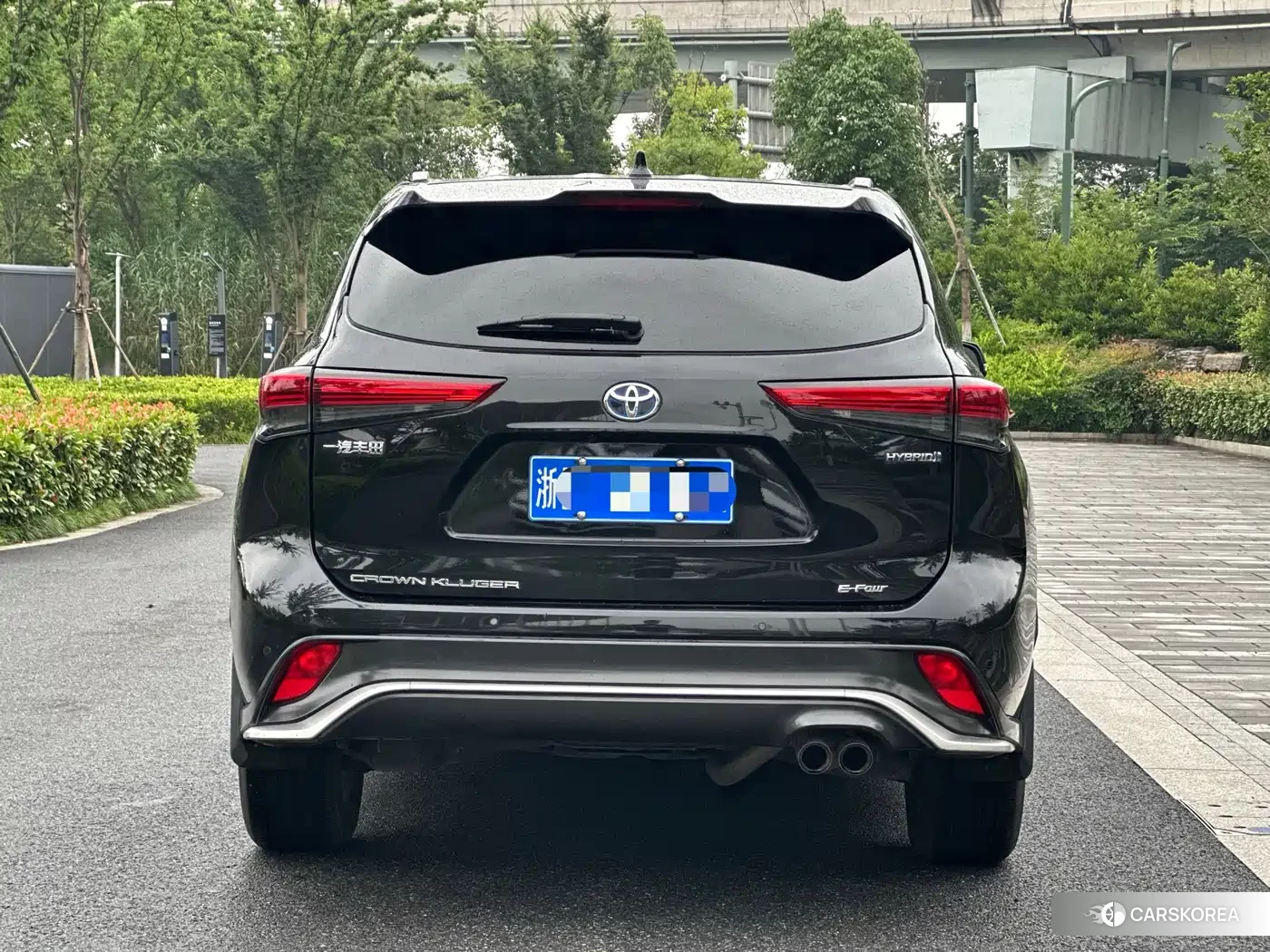 Toyota Crown 2021 Черный из Китая