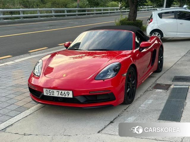 Porsche 718 Boxster 2018 Красный из Кореи