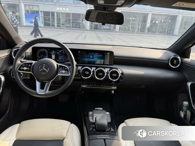 Mercedes-Benz A-Class 2021 Красный из Китая