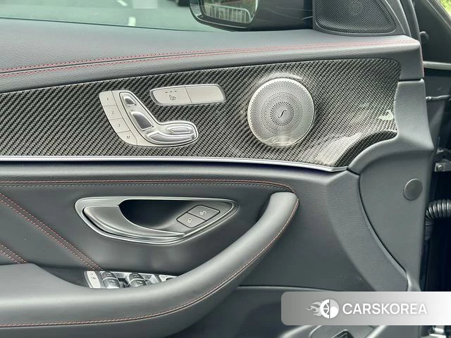 Mercedes-Benz AMG E-Class 2022 Темно-серый из Китая