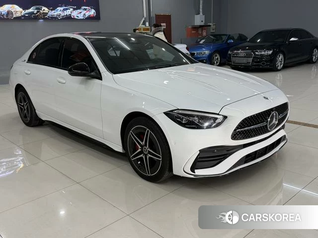 Mercedes-Benz C-class 2023 Белый из Китая