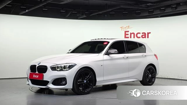 BMW 1 Series (F20) 2018 Белый из Кореи