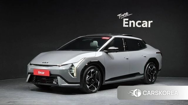 Kia EV4 2026 Серый из Кореи
