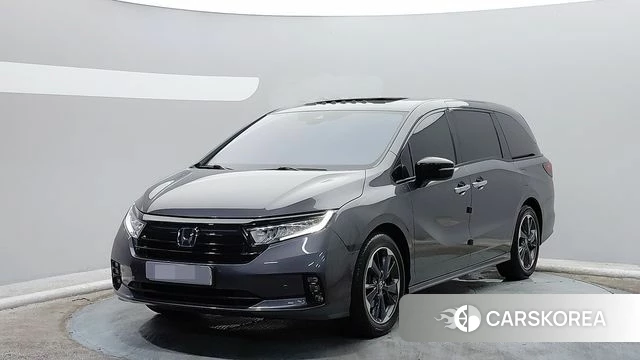 Honda Odyssey 2021 Серый из Кореи