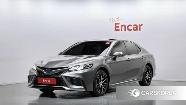 Toyota Camry (XV70) 2024 Серый из Кореи