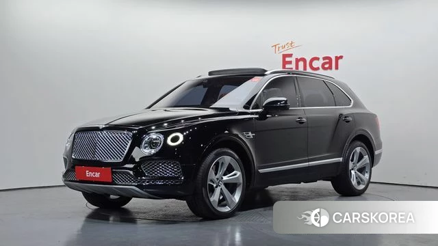 Bentley Bentayga 2018 Черный из Кореи
