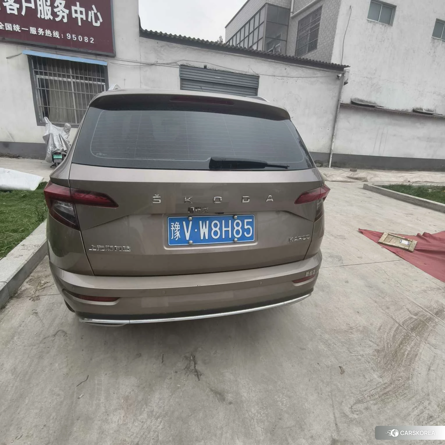 Skoda Karoq 2022 Коричневый из Китая