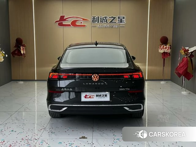 Volkswagen Lamando 2023 Черный из Китая