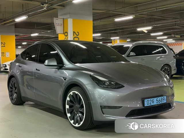Tesla Model Y 2024 Серебряный из Кореи