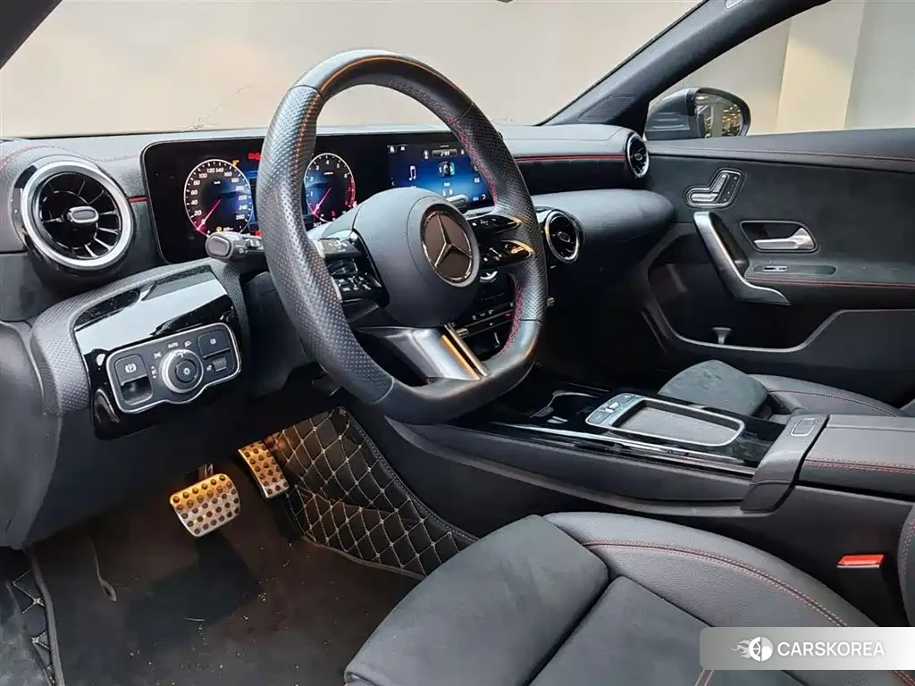 Mercedes-Benz CLA 2025 Silver/gray из Китая