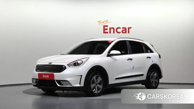 Kia Niro 2018 Белый из Кореи