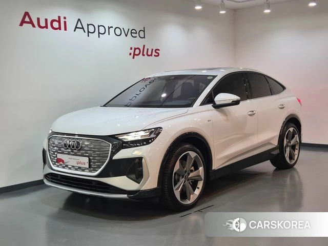 Audi Q4 e-Tron (F4) 2026 Белый из Кореи