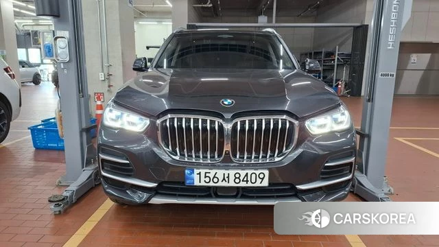 BMW X5 (G05) 2023 Серый из Кореи