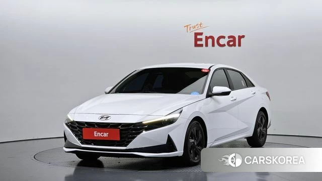 Hyundai Avante Hybrid (CN7) 2023 Белый из Кореи