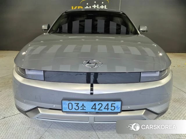 Hyundai Ionic 5 2022 Серебристо-серый из Кореи