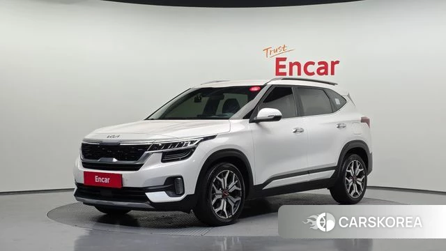 Kia Seltos 2022 Белый из Кореи